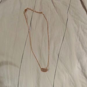 Kendra Scott necklace!!